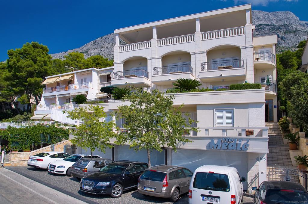 Apartments Villa Medic Brela Exterior photo