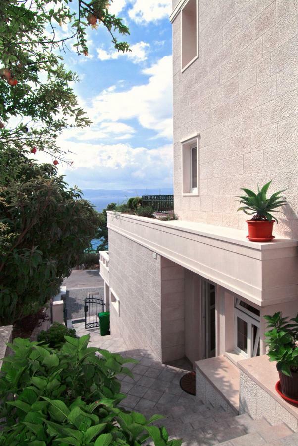 Apartments Villa Medic Brela Exterior photo